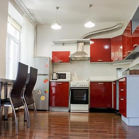 Doba In Ua Centre Apartments Dnipro Exterior foto